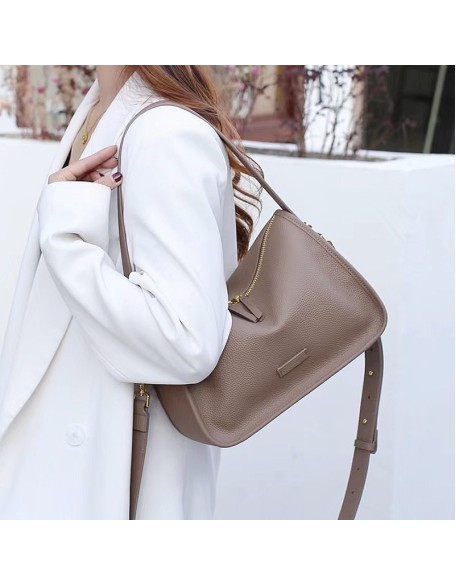 Handbag female light luxury fashion simple texture large capacity leather shoulder crossbody bag